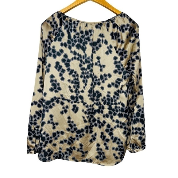 Dana Buchman Women’s Brown Geometric Pattern Long Sleeve Blouse Size L - Picture 5 of 6